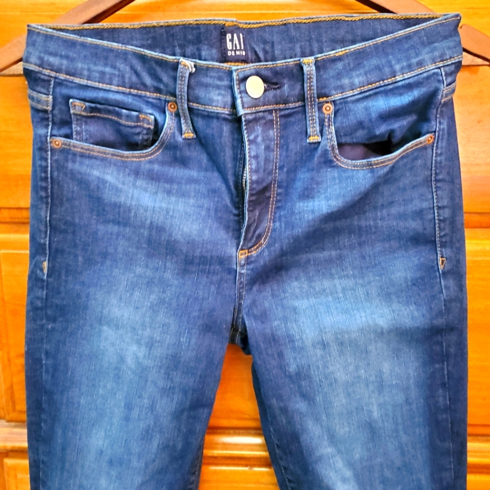 GAP Women's Skinny Jeans - Dark Blue
